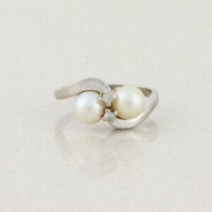 10k White Gold Freshwater Pearl & Cubic Zirconia Ring Size 6 3/4